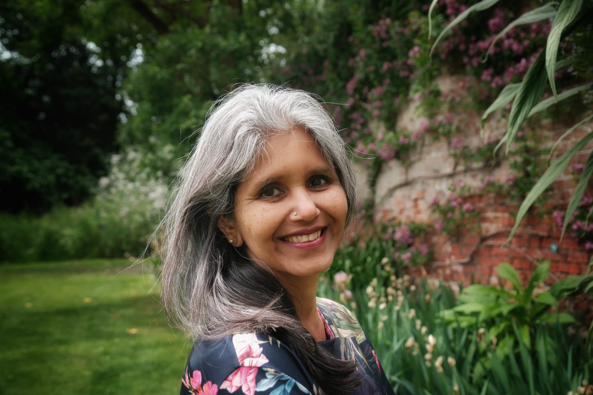Dr Elizabeth Rozario